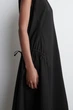 Сукня жіноча COS panelled gathered-side midi dress 1267743001 S Чорний - зображення 3
