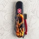 Нож Victorinox Huntsman Zodiac Конь Gold Fusion (1049-Vx13713_Z5220pk) - изображение 11