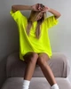Жіноча однотонна футболка oversize / Неон one-size / BASED 0126800 - зображення 5