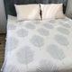 Муслиновый плед-покрывало Mallory Home 3-слойный двусторонний 210×250 см серый/бежевый листья - изображение 6