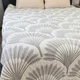 Муслиновый плед-покрывало Mallory Home 3-слойный двусторонний 200×230 см темно-серый листья - изображение 6