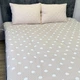 Муслиновый плед-покрывало Mallory Home 3-слойный двусторонний 200×230 см светло-серый горошек - изображение 6