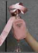 Женская сумка Prada хобо светло-розовая - изображение 6