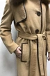 Пальто жіноче кашемірове Max Mara з натуральним хутряним коміром M світло-коричневе - изображение 6