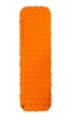 Надувний килимок Naturehike FC-10 Оранжевий 195х59см 65мм (NH19Z032-P) - зображення 1