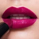Кремова губна помада OnColour Яскрава Фуксія код 38693 2.5 г - зображення 3