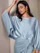 Атласна сукня з рукавами «Летюча миша» ElborDress, блакитна, one size - зображення 3