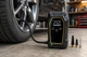 Пускозарядное устройство K5 с компрессором 150 PSI 4000A автомобильный Jump Starter 16000 мАч Power Bank 12В с LED фонарем для запуска двигателя и подкачки шин многофункциональный портативный прибор для автомобиля - изображение 6