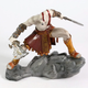 Колекційна фігурка Кратос God of War Ascension — екшн-статуетка Кратоса з клинками хаосу на підставці, 18 см. - зображення 3