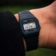 Электронные часы Casio F-91W-1D черные 30 м - изображение 5