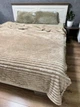 Теплый мягкий плед покрывало Шарпей Полоски на овчине 150x200 Полуторный Светло-Бежевый - изображение 1