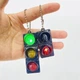 Набор брелоков светофоров 2 штуки аксессуары с колровым LED-подсветкой - изображение 4