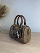 Женская коричневая сумка Coach Rowan Satchel с монограммой и брелоком-вишней, сумка Коач через плечо Коач ART161 - изображение 3