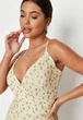 Комбинезон-ромпер Missguided женский короткий с шортами желтый с цветочным принтом V-образный вырез тонкие бретели размер UK 8 EUR 36 - изображение 4
