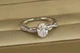 Кольцо Xuping Jewelry Косичка с овальным камнем р 16 серебристое - изображение 1