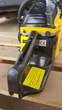 Бензопила DEWALT DC 52 бензиновая 4,5 кВт цепная пила 6,2 л с шина 45 см мотопила 52 см3 двухтактная 11000 об мин цепь 0,325 скорость 15 м с для дров древесины сада обрезки деревьев - изображение 9