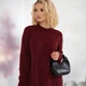 Свитер женский вязаный оверсайз из шерсти и акрила с удлинённой спинкой и боковыми разрезами G&M k-132368 42-48 Размер цвет бордо - изображение 3