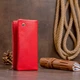 Женский вертикальный для карт кошелек ST Leather из натуральной кожи красный на кнопке 56485 - изображение 6