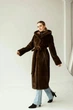 Женская дубленка зимняя двусторонняя большого размера UF-Fashion N99V 46 коричневый - изображение 3