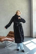 Зимняя дубленка женская двусторонняя большого размера UF-Fashion N99V 40 черный - изображение 5