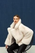Женская зимняя экошуба двухсторонняя UF-Fashion N74V 42 молочный - изображение 4