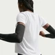 Футболка женская Nike W Nk Arswft Dfadv Top Ss S Белый IM7567-100 - изображение 5