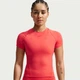 Футболка жіноча Nike W Nk Df Unvrsa Ss Top Snl XS Червоний IO1271-696 - зображення 3