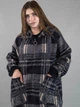 Женская кофта из альпаки черная в клетку с капюшоном one size (2631273) - изображение 4