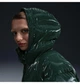 Куртка жіноча Nike W Nsw Tf Os Shn Snfl Wnpfr Pka M Зелений FV7827-338 - зображення 5
