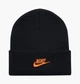 Шапка Nike Peak Futura Beanie Black ONE SIZE Чорний HF5498-011 - зображення 1