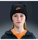 Шапка Nike Peak Futura Beanie Black ONE SIZE Чорний HF5498-011 - зображення 4