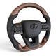 Анатомический руль для Toyota Land Cruiser 200, Prado 150. С подогревом. Коричневое дерево. Подушка из кожи – черный логотип. - изображение 1
