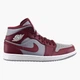 Кроссовки мужские Nike Air Jordan 1 Mid 44.5 Червоно-сірий DQ8426-615 - изображение 2