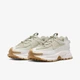 Кроссовки женские Nike Zoom Vomero Roam 40 HQ2181-100 - изображение 5