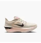Кроссовки женские Nike W Zoom Fly 6 Beige 38.5 Бежевий FN8455-102 - изображение 3