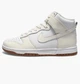 Кросівки жіночі Nike W Dunk High 36 Бежевий DD1869-109 - зображення 1