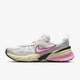 Кросівки жіночі Nike W Nike V2k Run 37.5 сірий FD0736-114 - зображення 1