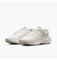 Кросівки жіночі Nike Uplift Sc 42 Бежевий IB2766-002 - зображення 4