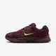 Кросівки жіночі Nike V5 Rnr 38.5 Бордовий II6294-601 - зображення 1