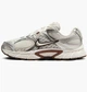 Кроссовки унисекс Nike V5 Rnr 36.5 Комбинированный HQ7901-102 - изображение 1