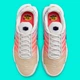 Кроссовки женские Nike Tn Tuned Air Max Plus 37.5 Комбинированный DZ3670-003 - изображение 4