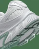 Кроссовки женские Nike V5 Rnr 38.5 Белый HQ7901-106 - изображение 8