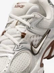 Кроссовки женские Nike W V5 Rnr 39 HQ7901-601 - изображение 5