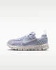 Кросівки жіночі Nike Vomero 5 Gs Ghost 38.5 Фіолетовий HF6998-014 - зображення 1