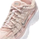 Кросівки жіночі Nike P-6000 Gs 40 Персиковий HV5064-602 - зображення 7