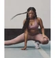 Спортивный топ женской Nike Swoosh Medium Support S Бежевий DX6821-208 - изображение 8