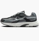 Кросівки чоловічі Nike Initiator 42.5 Срібний IB3083-001 - зображення 1