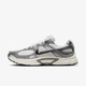 Кросівки чоловічі Nike V5 Rnr 45.5 Сріблястий HJ5228-009 - зображення 1