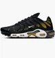 Кросівки чоловічі Nike Air Max Plus 44.5 Чорний DM0032-013 - зображення 1