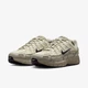Кросівки чоловічі Nike P-6000 Prm 44.5 Білий IH8042-100 - зображення 5